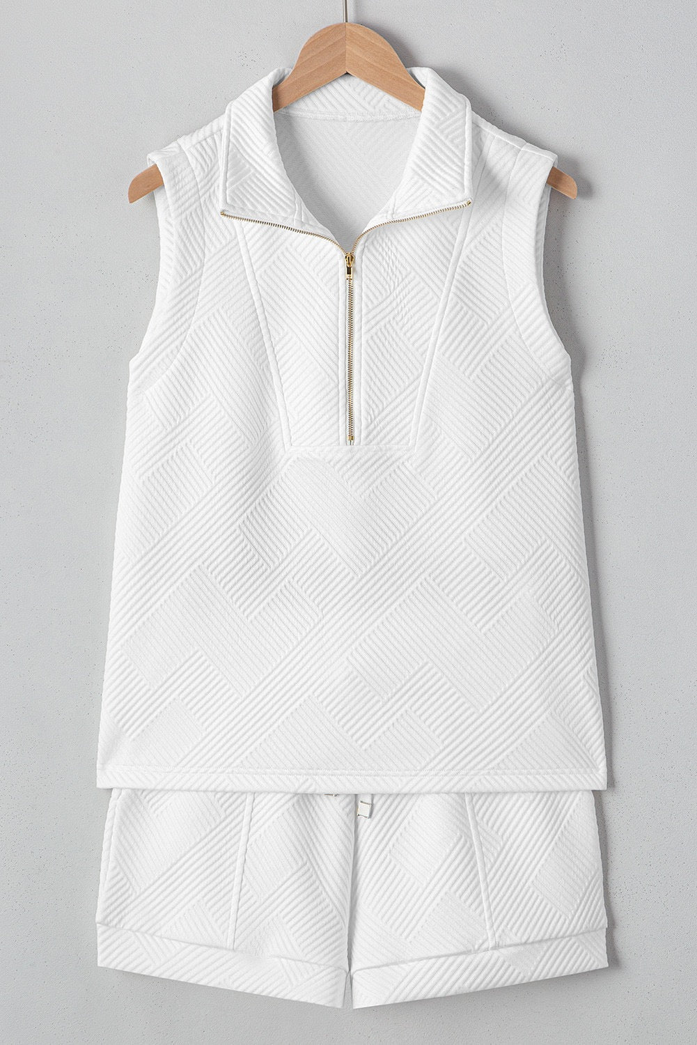 White Textured Tank Set March.