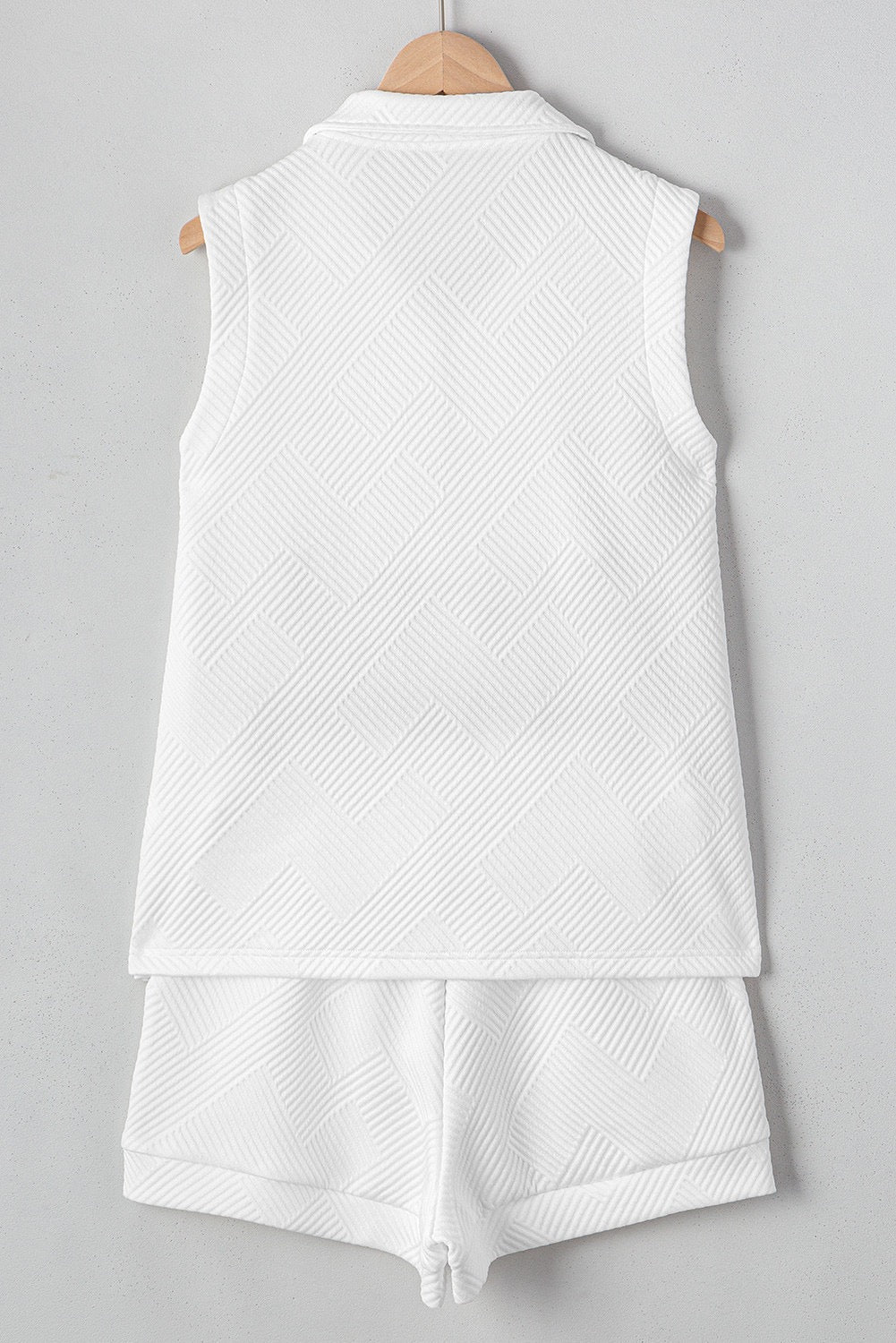 White Textured Tank Set March.